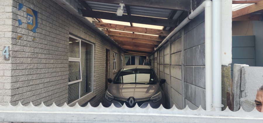 To Let 3 Bedroom Property for Rent in Bay View Western Cape